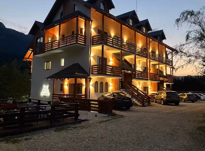 Yael Luxury Apartments 4