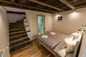 YellowBoot Aparthotel